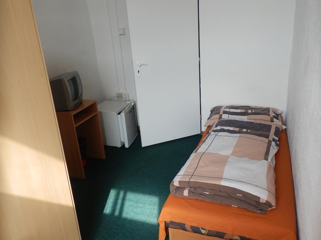 Ubytovna Pod Mostem Ostrava Phòng bức ảnh